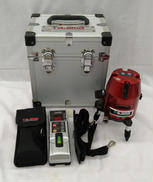 レーザー墨出し機|TAJIMA