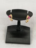 Ｋ１８ピアス|宝石付きピアス