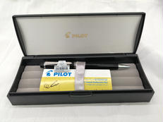 ボールペン|PILOT