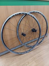 前後ホイール|FULCRUM