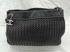 メッシュキャビアスキン　チェーントートバッグ|CHANEL