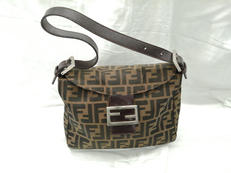 ズッキーノ柄セミショルダー|FENDI