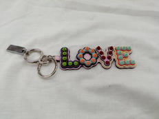 LOVEキーホルダー|FENDI