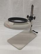 スタンド型照明拡大鏡|OOTSUKA