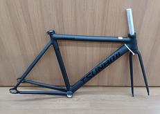 フレーム|TSUNAMI