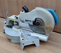 10型スライドマルノコ|MAKITA