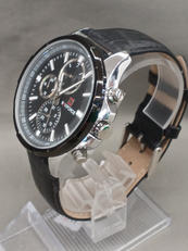 クロノグラフクォーツ|NAVIFORCE