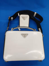 ブリック　サフィアーノレザー|PRADA