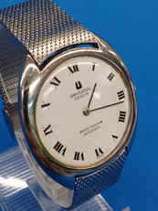 自動巻き 腕時計|UNIVERSAL GENEVE