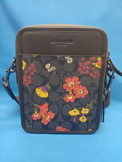 PVCショルダーバッグ|COACH