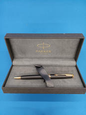 黒ボールペン|PARKER