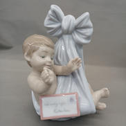 赤ちゃんとリボン|LLADRO