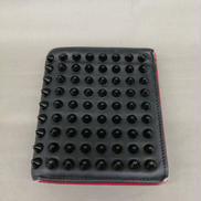 二つ折り財布|Christian Louboutin