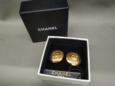 ココマークラウンドイヤリング|CHANEL