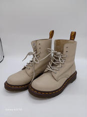 8ホールブーツ ベージュ|DR.MARTENS