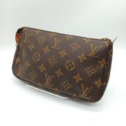 ポシェットアクセソワール|LOUIS VUITTON
