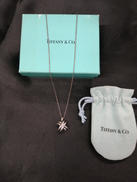 シグネチャークロスネックレス|TIFFANY&CO.