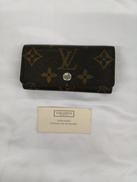 モノグラム ミュルティクレ4 4本キーケース　イニシャル入|LOUIS VUITTON