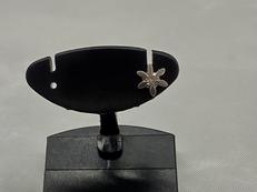 宝石付きピアス|PT900