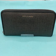 ラウンドファスナー長財布|BVLGARI
