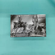 仮面ライダーギーツ ギーツワンネス&Xギーツ プレミアムエデ|BANDAI