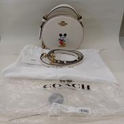 ディズニーコラボ　ショルダーバッグ|COACH