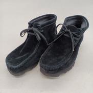 ワラビーブーツ|CLARKS