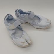 ブリーズスニーカー|NIKE
