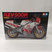 ヤマハRZV500R|TAMIYA
