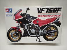 ホンダVF750F　タミヤプラモデル|TAMIYA