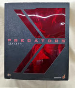 プレデターズ|HOT TOYS