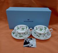 ワイルド ストロベリー ティーカップ&ソーサー ペア|WEDGWOOD