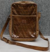 ショルダーバッグ|FENDI