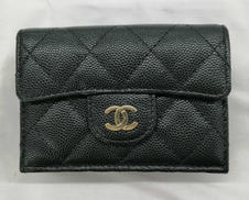 三つ折り財布|CHANEL