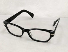 OLIVER PEOPLES アイウェア|OLIVER PEOPLES