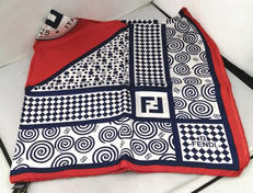 FENDI 大判スカーフ|FENDI