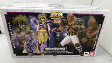 聖闘士聖衣神話 オピュクスシャイナ＆カシオス|BANDAI