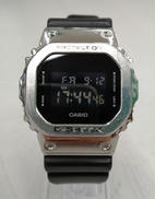 クォーツデジタル腕時計|CASIO