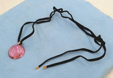 チョーカー 金具750刻印|BACCARAT