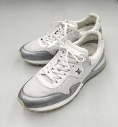 ランアウェイラインスニーカー|LOUISVUITTON