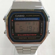 クォーツデジタル腕時計|CASIO