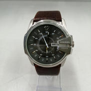 クォーツアナログ腕時計|DIESEL