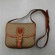 マカダム柄ショルダーバッグ|CELINE