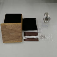 自動巻きアナログ腕時計|FURBO