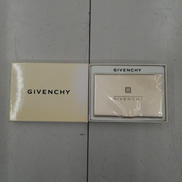 メタル名刺入れ|GIVENCHY