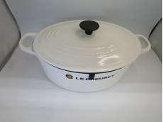 ココットオーバル ホワイト|LE CREUSET