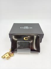 エッセンシャル スモール ジップ アラウンド ウォレット・チ|COACH