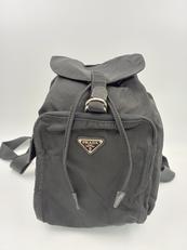 ナイロンリュック|PRADA