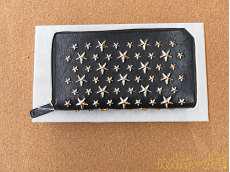 スタースタッズ付きラウンドジッピーウォレット|JIMMY CHOO
