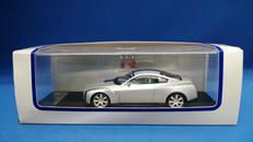 NISSAN GT-R CONCEPT(シルバー✕ブルー)